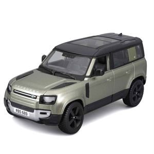 2d059_1_24_2022_land_rover_defender_110_model_araba1.jpg