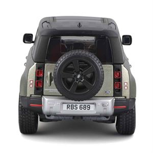 e5812_1_24_2022_land_rover_defender_110_model_araba1.jpg